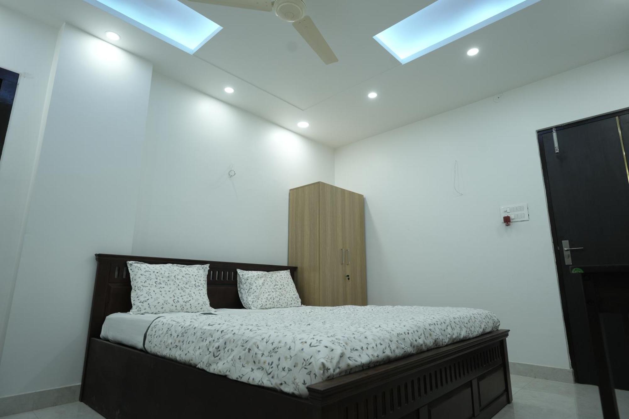 Lalit Villa Luxury Apartments Αλλαχαμπάντ Εξωτερικό φωτογραφία
